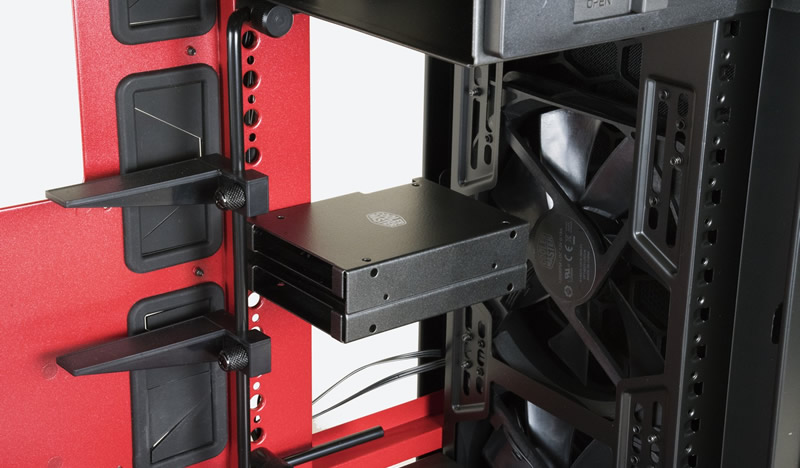 Horizontal SSD Cage image number 1