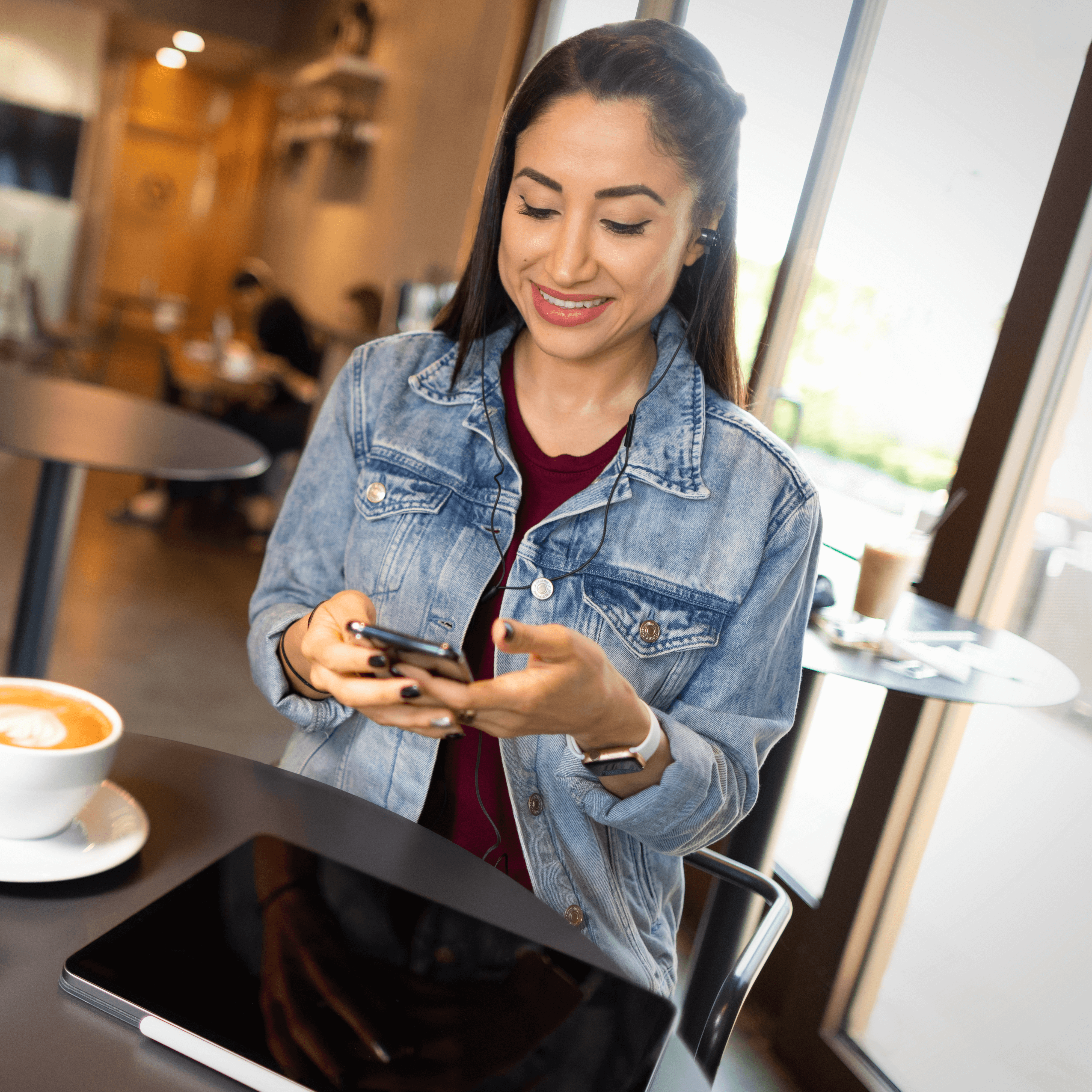 MH703 Gaming Earbuds image number 4